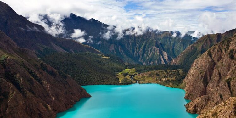 Tourists demand construction of required infrastructures to reach Shey Phoksundo Lake